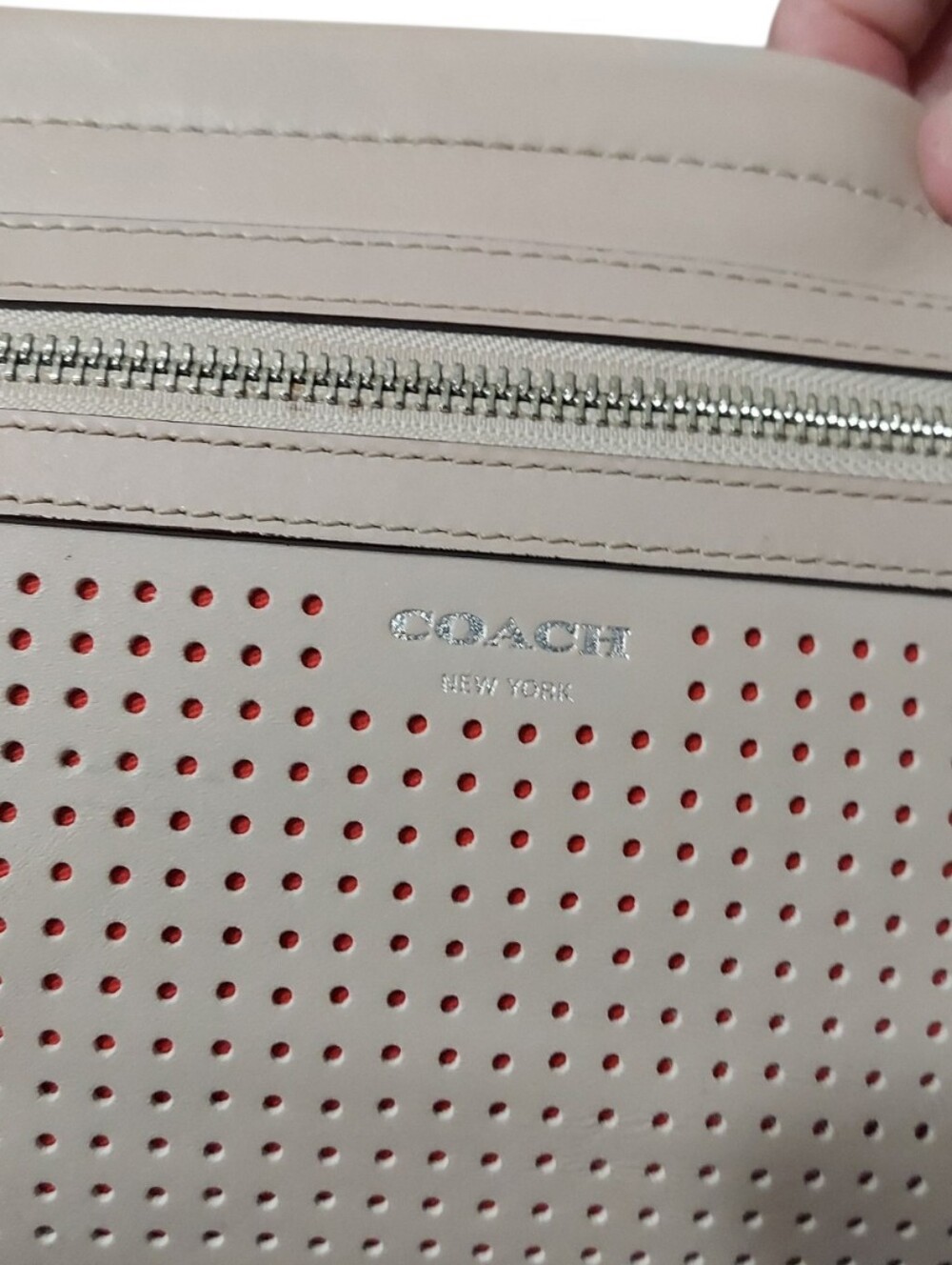 Coach Bleeker Perforated Leather Zip Tassel Clutch Wristlet Gently Loved - Picture 2 of 7